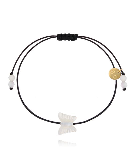 Bransoletka na czarnym sznurku z białym króliczkiem BMT0348