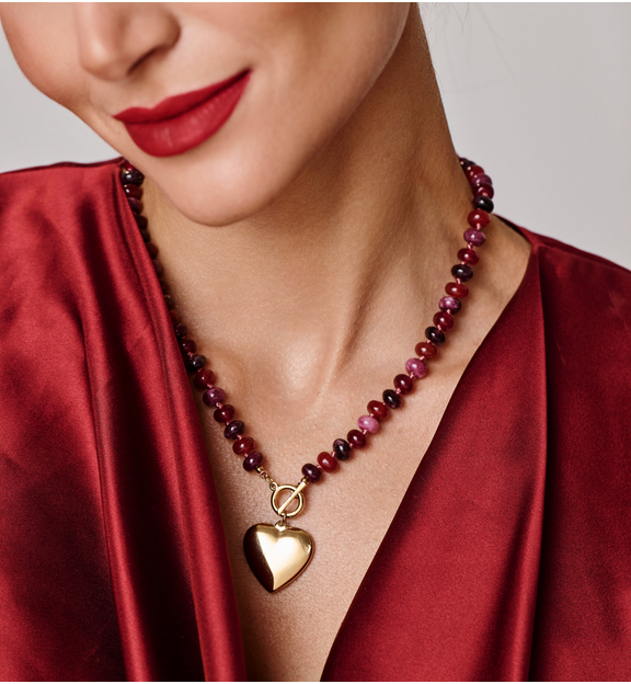 Naszyjnik z czerwonych i bordowych  kamieni i złotym sercem NPA1512
