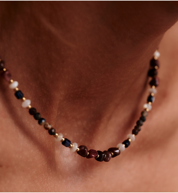 Naszyjnik z brązowego agatu NEA0073