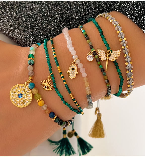 Bransoletka z kamieniami naturalnymi i złota zawieszką Vivid Story BTW1292