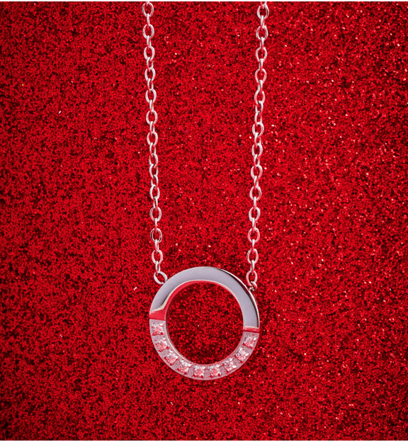 Naszyjnik srebrny z kółkiem wysadzanym cyrkoniami NSY0631