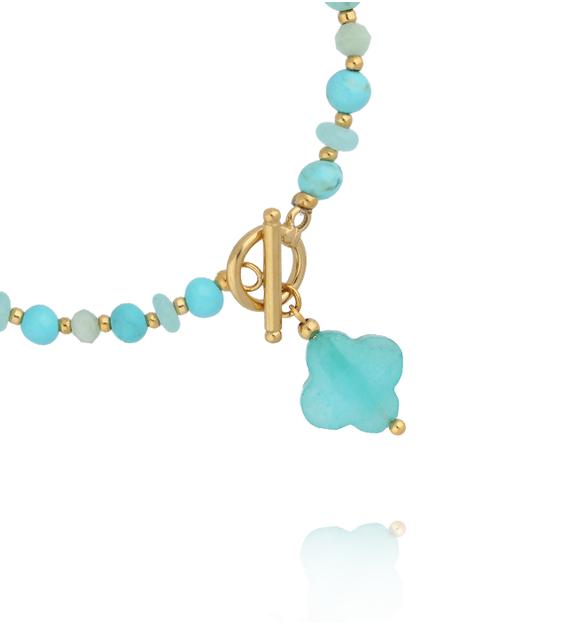 Bransoletka z amazonitami z koniczynką i złotym zapięciem BPA0643