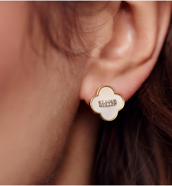 Kolczyki w kształcie koniczyny z masy perłowej i cyrkoniami KSS2212