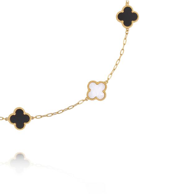 Naszyjnik złoty z czarnymi i białymi koniczynkami NSY0800