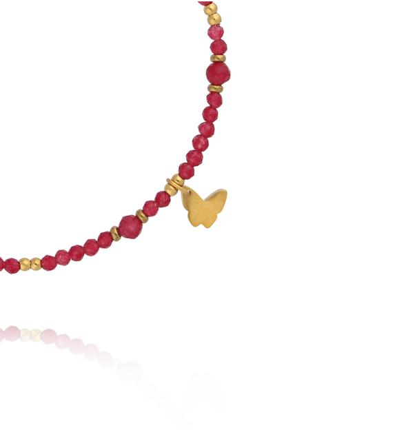 Bransoletka z czerwonego jadeitu z zawieszką motyla BTW3547