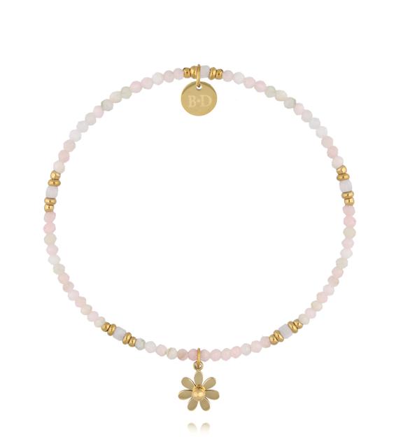 Bransoletka z różowymi opalami i kwiatkiem BTW3688