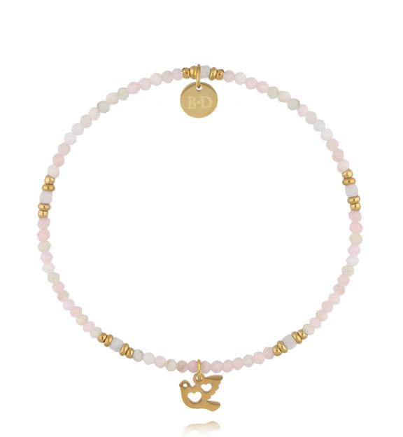 Bransoletka z różowymi opalami z zawieszką ptaszka BTW3742