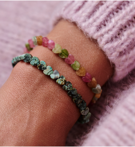 Bransoletka z turmalinami w kształcie serduszek BPA0587