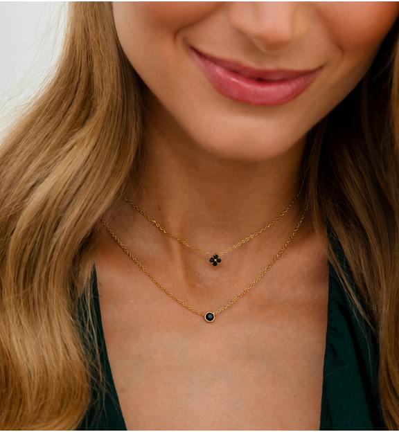 Naszyjnik złoty z czarną cyrkonią Black Dot NSA1089