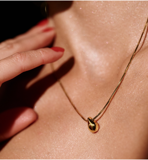 Naszyjnik z zawieszką kroplą złoty NSY0627
