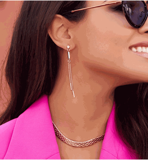 Kolczyki długie z łańcuszkami i cyrkonią w kolorze różowego złota KRG0441