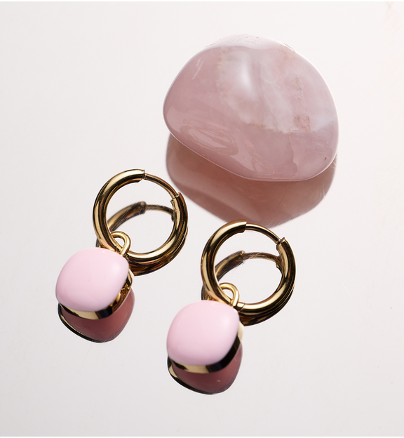 Kolczyki kółka z różową zawieszką KSY0371