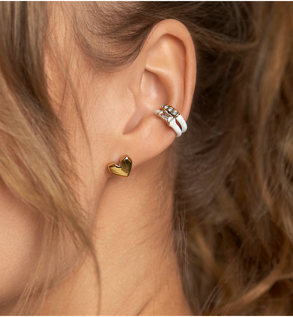 Nausznica z białą emalią i kryształkami Mori KSA0928