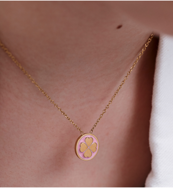 Naszyjnik z zawieszką koniczynką w różu i złocie NSA1532