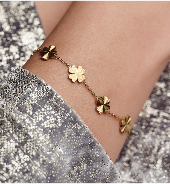 Bransoletka z motywem koniczyny złota BEA0071