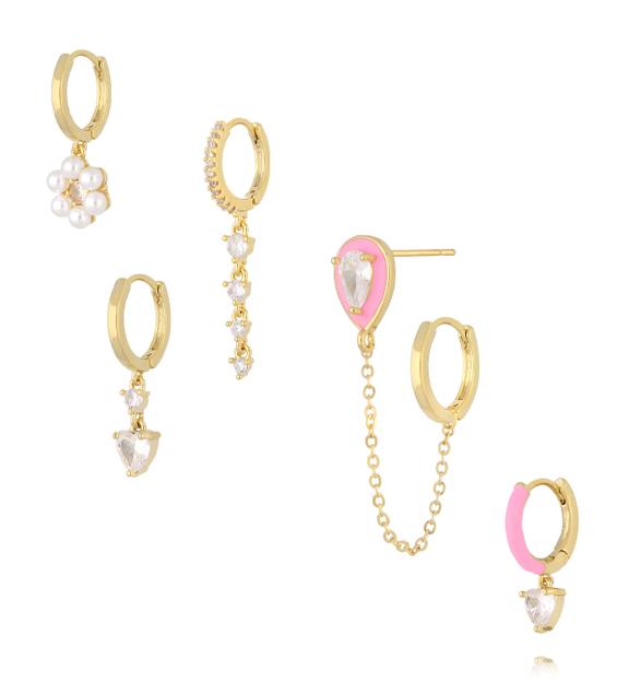 Zestaw pięciu kolczyków różowo kryształowych KMB0057