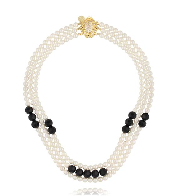 Naszyjnik z potrójnych pereł z czarnymi fasetowanymi kamieniami NS0344