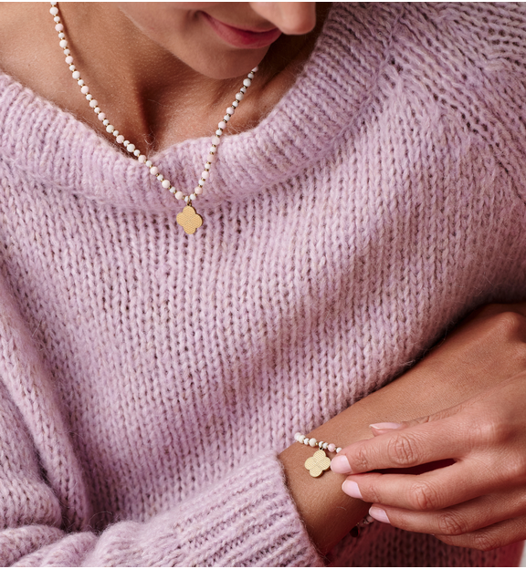 Zestaw biżuterii z jasnych kamieni z koniczynką ZN0199