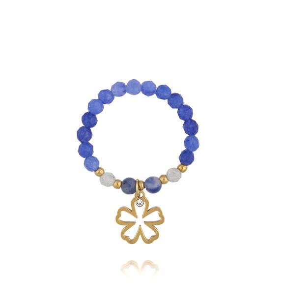 Pierścionek z niebieskich kamieni z zawieszką koniczynki PTW0639