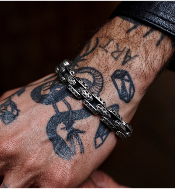 Bransoletka męska czarna z łańcuchem Manni BMITC0714