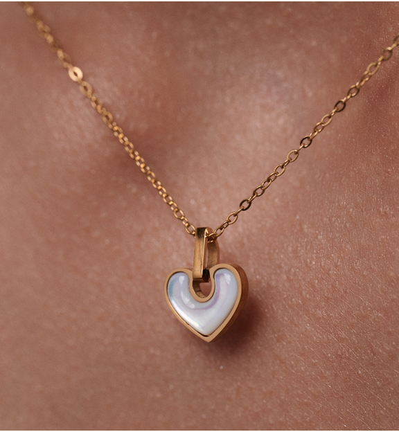 Naszyjnik z perłowym sercem i cyrkoniami NSY0849