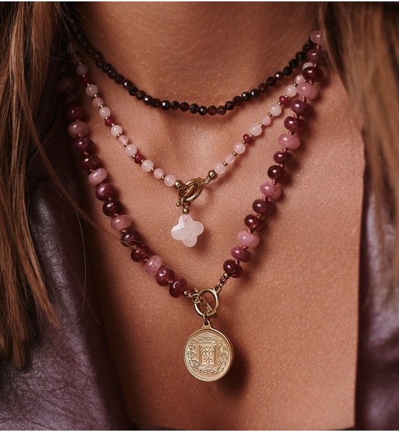 Naszyjnik bordowy z granatami NTW1348