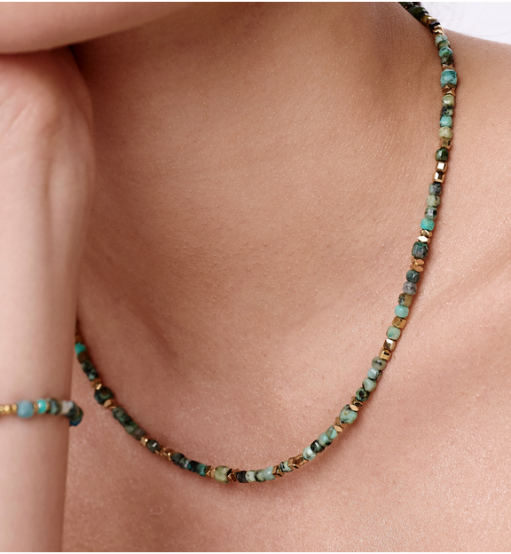 Naszyjnik z afrykańskim turkusem i złotymi akcentami NPA1464