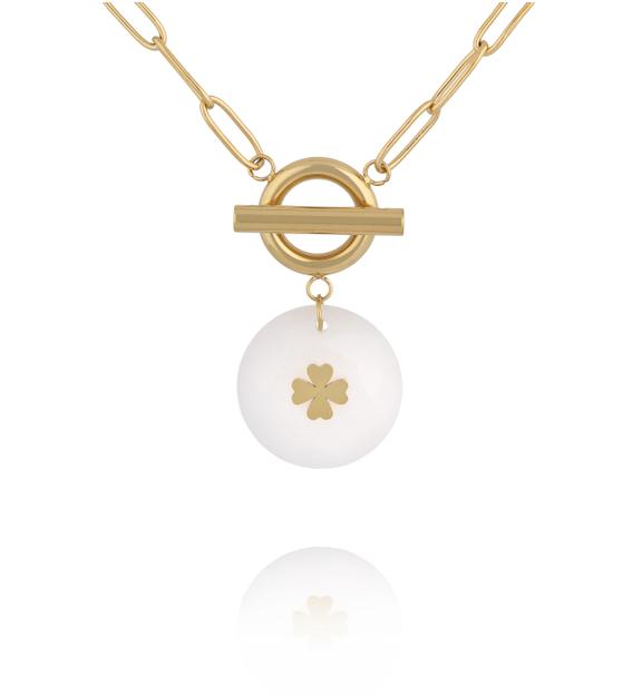 Naszyjnik z białą zawieszką z koniczynką NEA0051