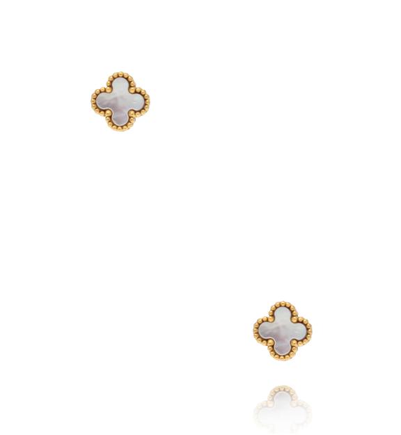 Kolczyki koniczynki z masą perłową w złotej oprawie KSY0599