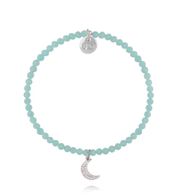 Bransoletka z miętowych kamieni z zawieszką księżyca BTW3611