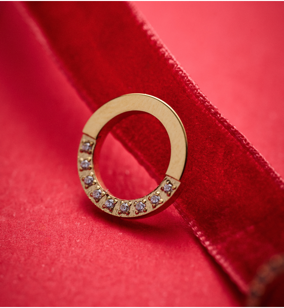 Kolczyki złocone z cyrkoniami – minimalistyczne koła KSY0356