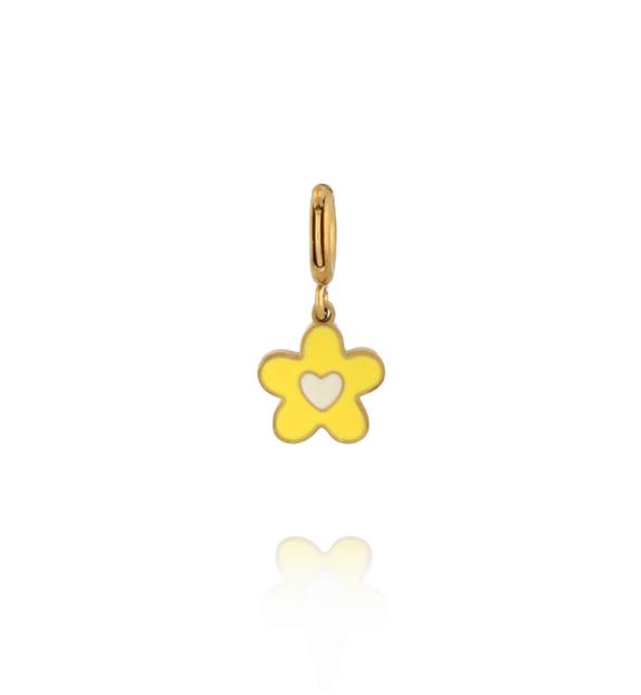 Charms kwiatek z żółtą emalią i białym serduszkiem CHA0232