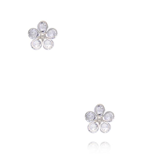 Zestaw srebrnych kolczyków z cyrkoniami – kwiat, serce i kokardka KMB0026