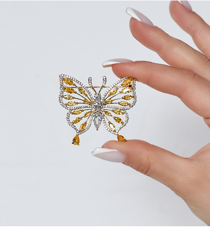 Broszka z żółtym motylem Butterfly BRMI0175